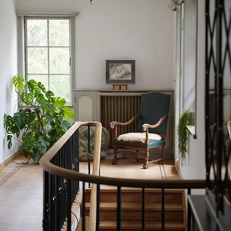 Будинок відпочинку Edville *